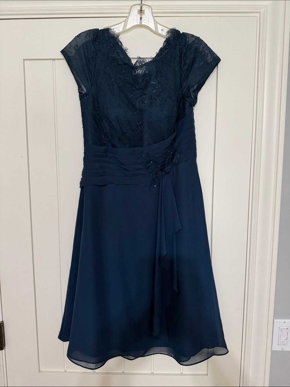 JJs House Navy Lace A-Line Cap Sleeve Dress